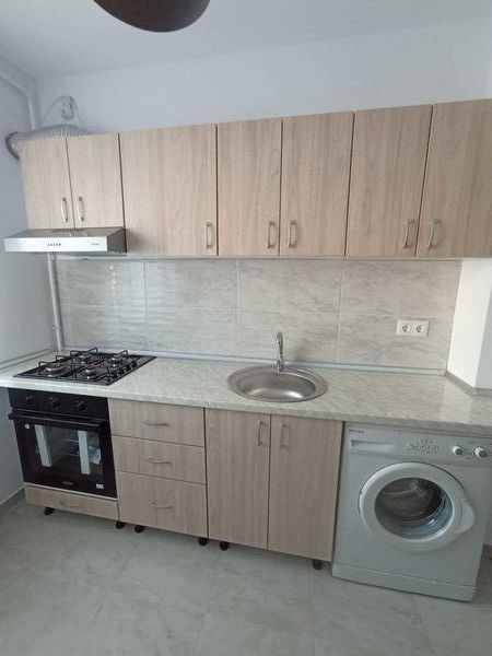 Titan, Parcul Teilor,